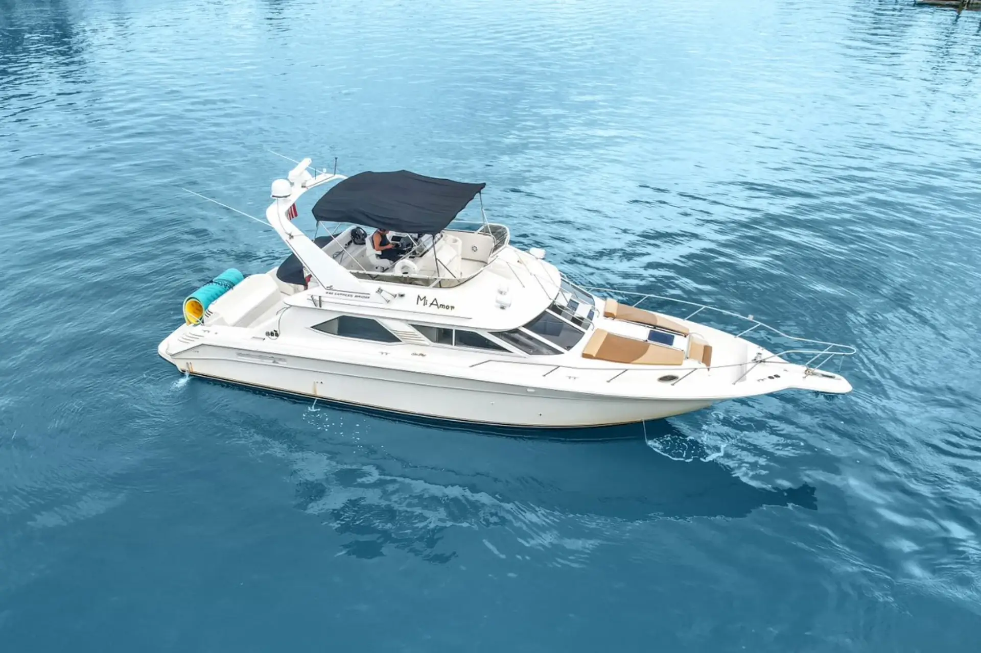 48′ SeaRay Flybridge