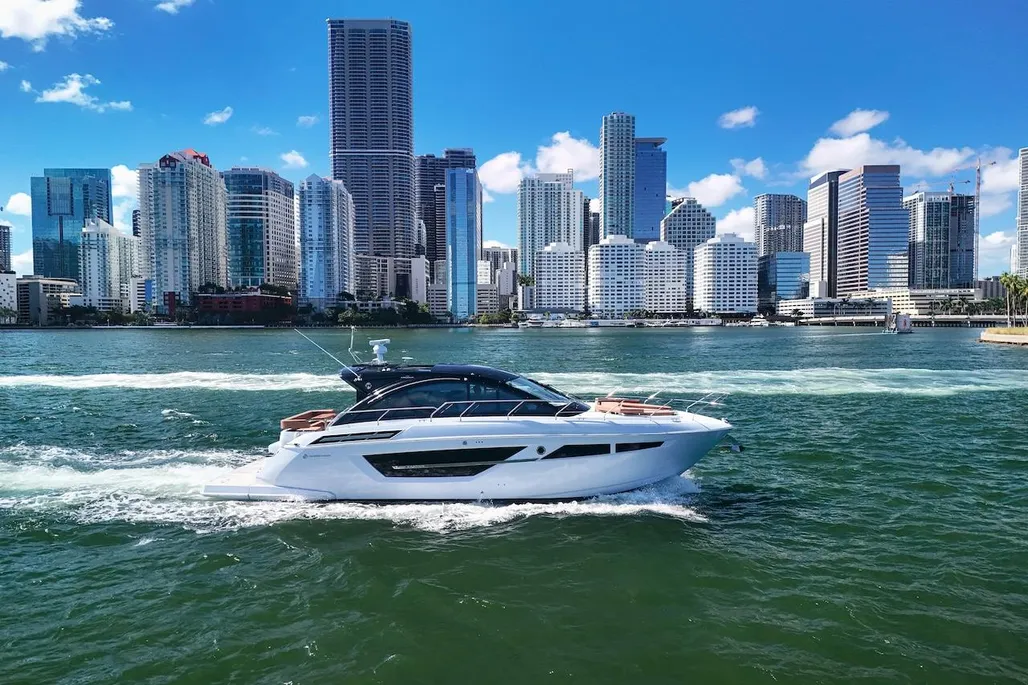2024 Cruisers Cantius 50 ft